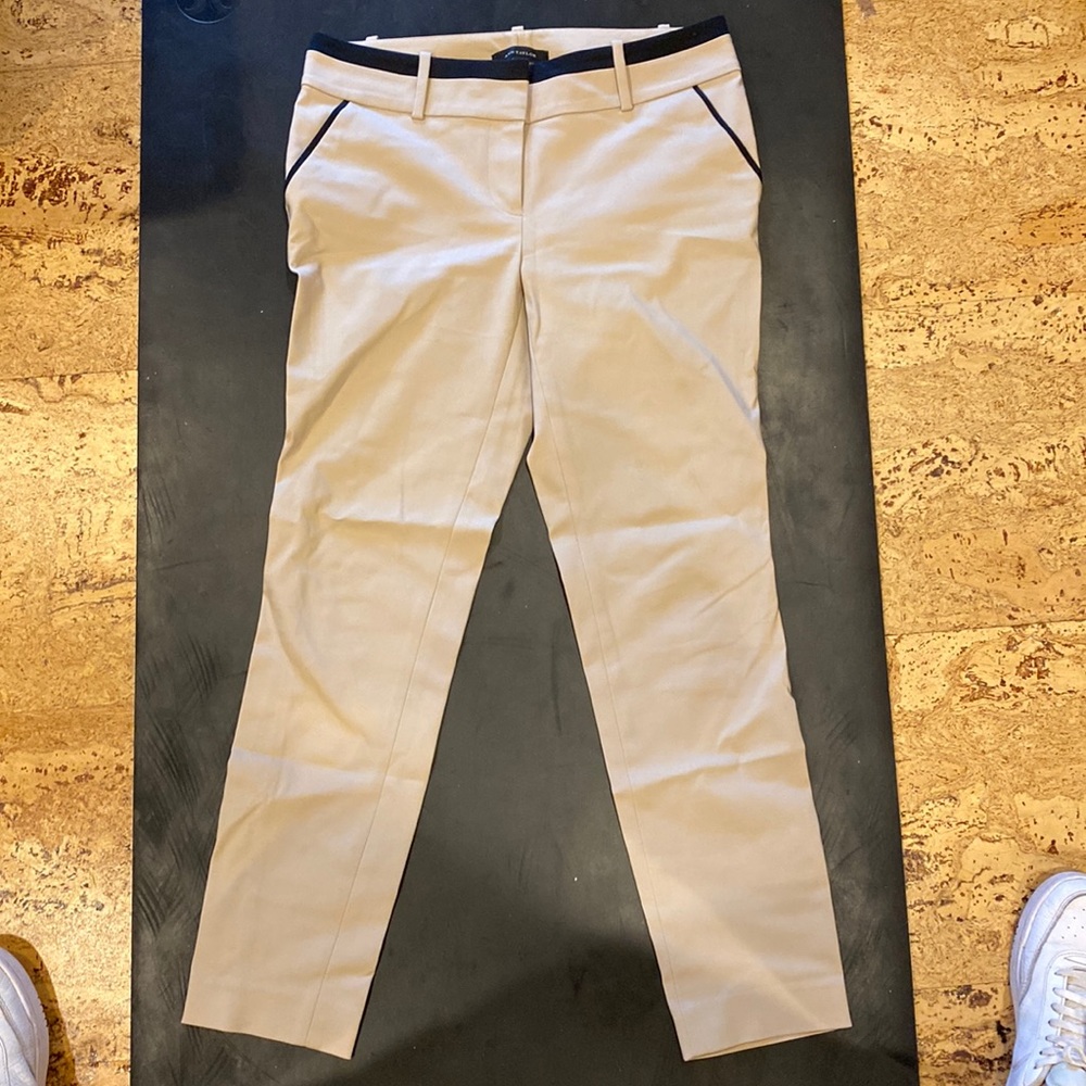 Ann Taylor kaki pants